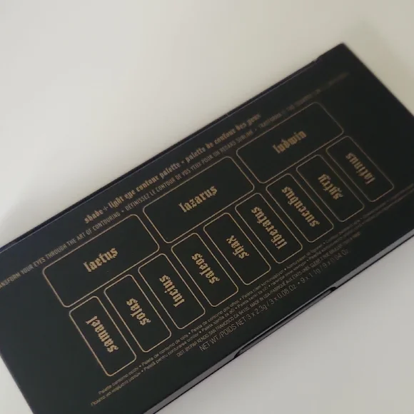 Kat Von D Black and Gold Makeup Palette - Picture 3 of 3